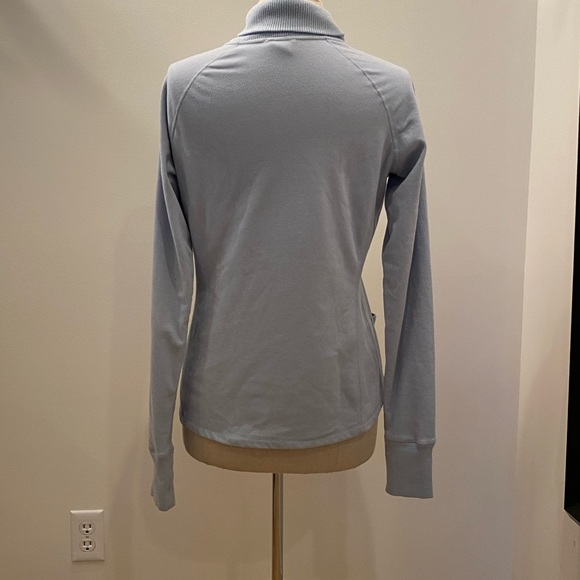 The North Face Womens Light Blue Lightweight Fleece Pullover / Size M - Picture 6 of 11